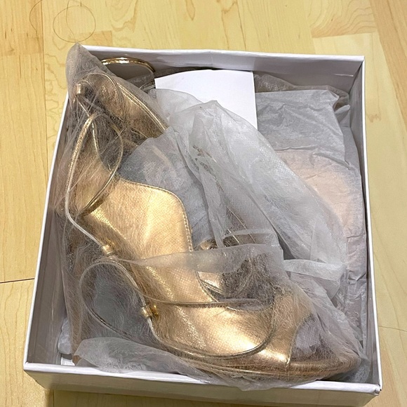 Womens Thigh High Lace Up Stiletto Sandals Party Boots Size 9 still in box - Picture 5 of 6